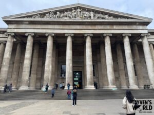The British Museum enormous entrance