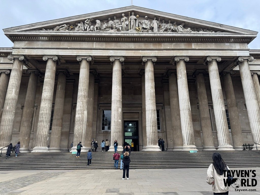 Front Entrance of the British Museum, London Front entrance of the British Museum with its enormous Greek‑style columns and grand stone façade.