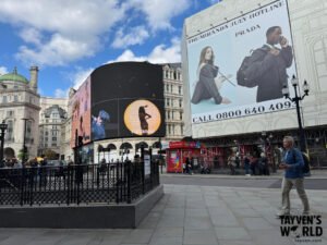 Piccadilly Circus
